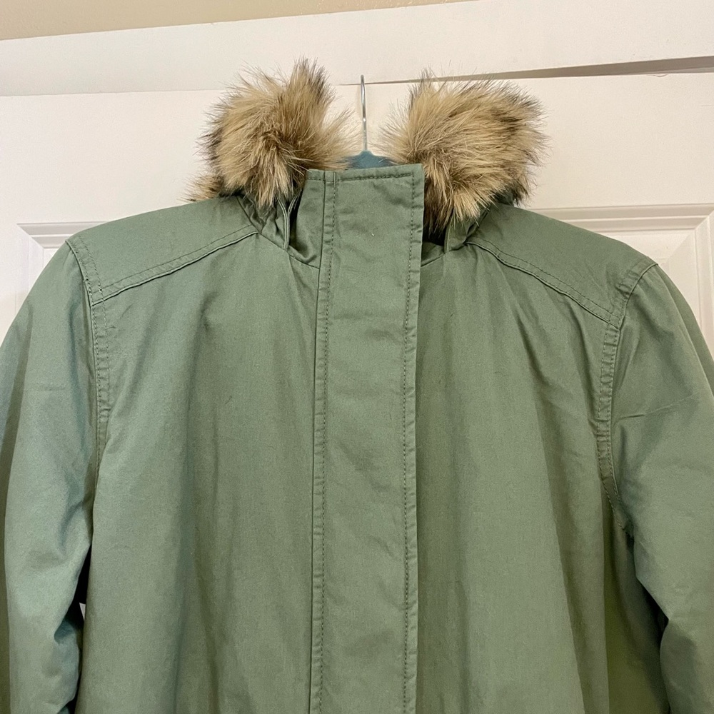 Gap Jacket - Picture 3 of 9